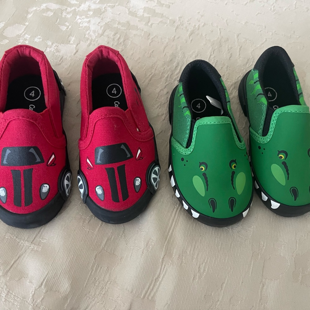 Set of Two Pairs of Toddler Slip-On Shoes